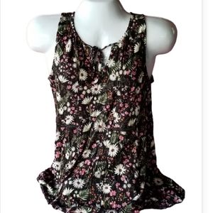 Maurices sleeveless shirt NWT